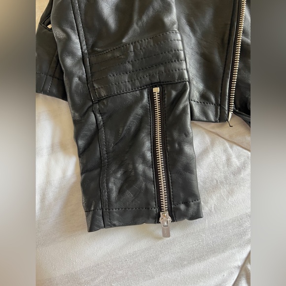 Only (ASOS) pleather jacket - Picture 4 of 8